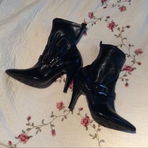 BCBG booties! - Picture 1 of 3